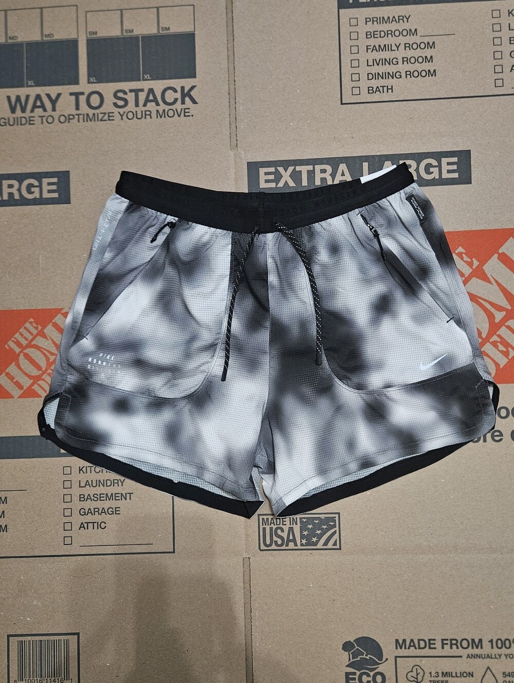 Nike Running Division Breathe Black White Shorts